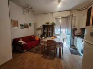 Backpackers Rimini Apartament- Il Lupo Affitta