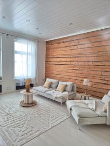 Idyllic wooden house two-room apartment