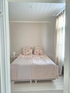 Idyllic wooden house two-room apartment