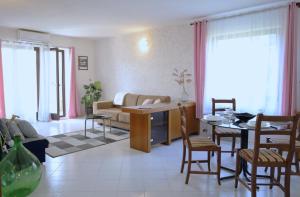 Apartment ALFA, comfortable, budget friendly family apartment