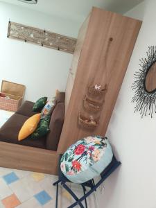 Appartements La Tropicale, studio climatise avec parking, Proche Cite medievale : photos des chambres
