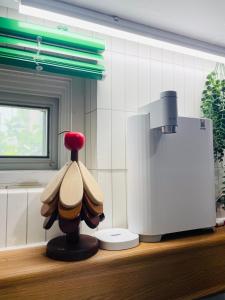 5 minute walk on Subway Line 2, 7people, Gangbyeon Station, East Bus terminal, sungsu, jamsil, KSPO, DDP, gangnam