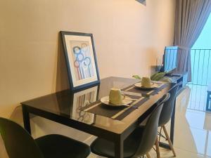 Cozy Studio in Shah Alam with Mountain View