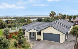 Stunning Sea View Home Very near to AKL Airport - Ubytování bez kategorie ve městě Auckland