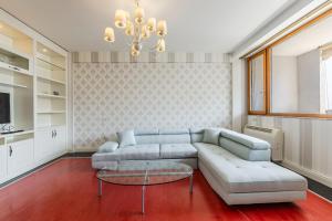 The Royal Classic by PS