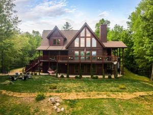 Modern Cabin, Secluded, Views, Lake, Private Dock, WIFI