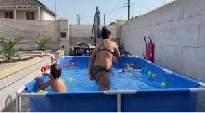 Villas Superbe Maison meuble confort avec piscine : photos des chambres