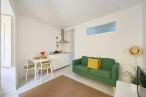 Alfama Heart, Walk Everywhere w AC, by TimeCooler