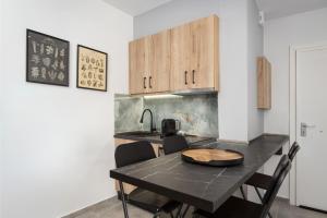 Monastiraki Urban Vista