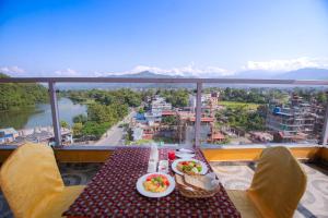 Hotel Yellow Pagoda Pokhara