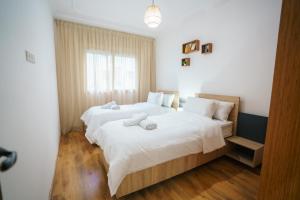 6 minutes To The Beach In The Heart Of Tangier Stylish & Central 2 Bedrooms Apartment Ultra Rapid Fiber Wifi In Place Mozart Area Tangier