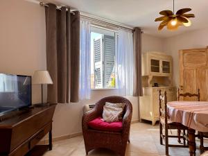 Appartements *.* Haut de villa U Nespulu di Anghjulina *.* : photos des chambres