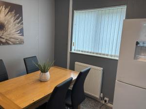 Zinoc Abode Free Parking