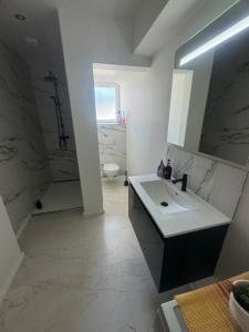 Appartements Comfort Jacuzzi New Apartment in Nilvange : photos des chambres