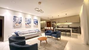 Casa Lacorte Vista Mar Incrível, 4 suítes Lazer Completo