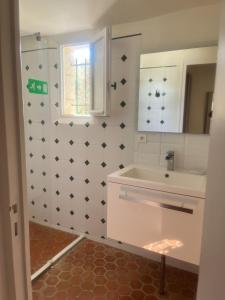 B&B / Chambres d'hotes Pretty Little House in Provence : photos des chambres