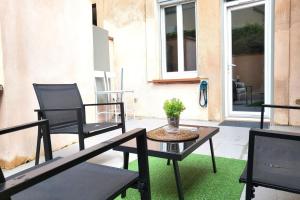 Appartements Providence Terrasse privee - Proche Gare Sncf : photos des chambres