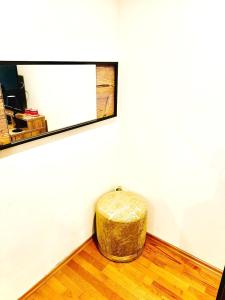 Charming Stay - Close to Vienna Attractions MZ1