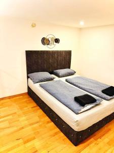 Charming Stay - Close to Vienna Attractions MZ1