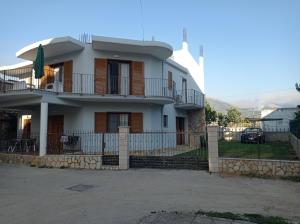 Villa Solia - Ubytování bez kategorie ve městě Orikumi