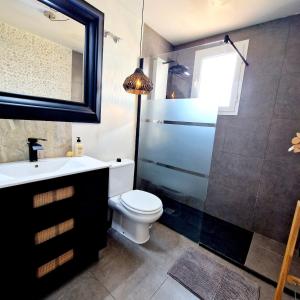 Luxury villa with view and garden near Alicante