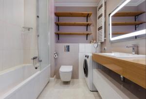 Luxury Apartment By The Beach