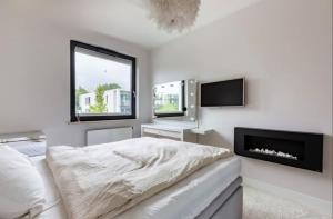 Luxury Apartment By The Beach