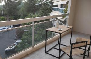 Appartements Apartment with residential pool : photos des chambres