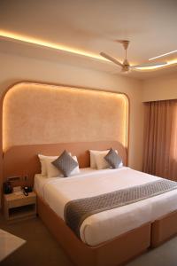 RATHNA RESIDENCY