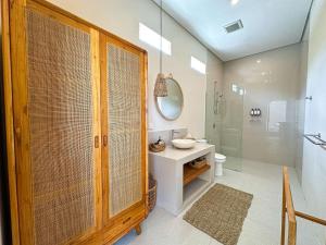 Newly Build 2brVilla with Rooftop- Pererenan