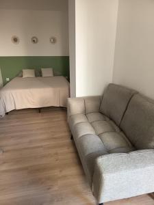 Appartements Cozy studio in Aix-les-Bains : photos des chambres