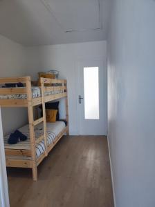 Maisons de vacances Maison proche du centre ville : Maison 2 Chambres