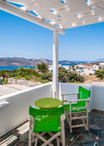 Eiriana Luxury Suites Milos Greece