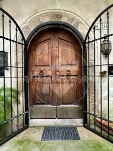 La Torre "UnaNotteaCasaMia"