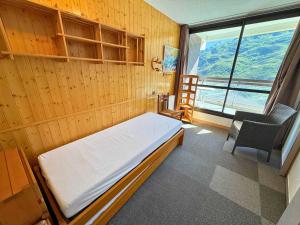 Confort spacieux pour 10 aux Ménuires, ski-inski-out - FR-1-452-239