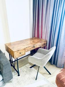 2bed Work & Relax in Westlands- Marina bay