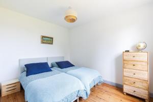 Maisons de vacances Charming family home in Plouha : photos des chambres