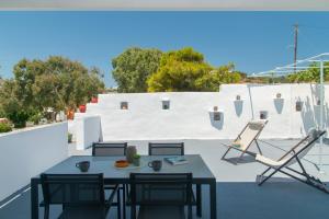 Θεμωνιά house