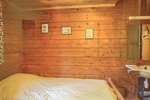 Maisons de vacances CASA Les Heureux Magnifique CHALET 6 chambres a RISOUL : photos des chambres