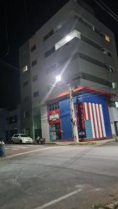 Apart 205 TV WIFI cozinha AC 100 M Cariri Shopp