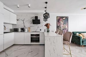 Luxury and Modern-City Center&G925