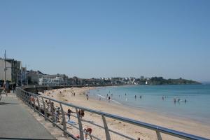 Maisons de vacances La Marjolaine : photos des chambres