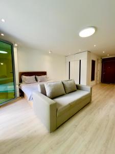 Просторная студия в Batumi View