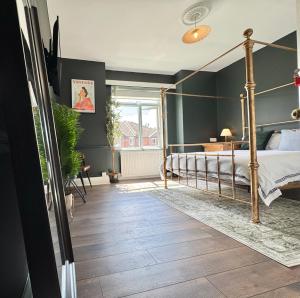 29 The Lodge Boutique Grand Victorian House Near Southampton Cruise Terminals, City Centre & The New Forest National Park - FREE PARKING - HIGH SPEED WIFI