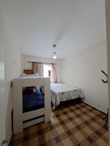 Apartamento a 400 metros da praia Da enseadas