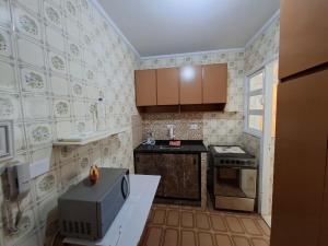 Apartamento a 400 metros da praia Da enseadas