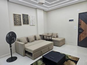 Sheraton - New & Stylish Flat