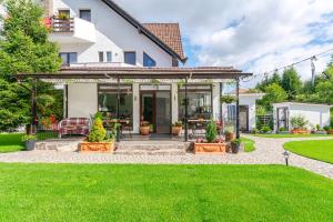 Vila Trubadur - Adults Only