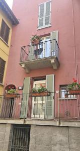 A due passi dal lago