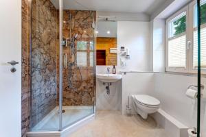 Dünenhaus Ückeritz UnserUsedomDe FeWo ca80qm mit privater Sauna und Kamin Parkplatz direkt am Strand 2I3